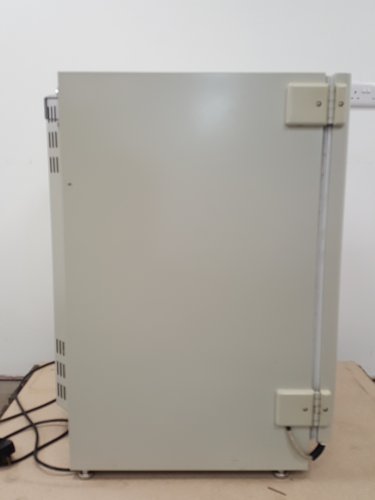Image of Sanyo CO2 Incubator  Model - MCO-15AC Lab