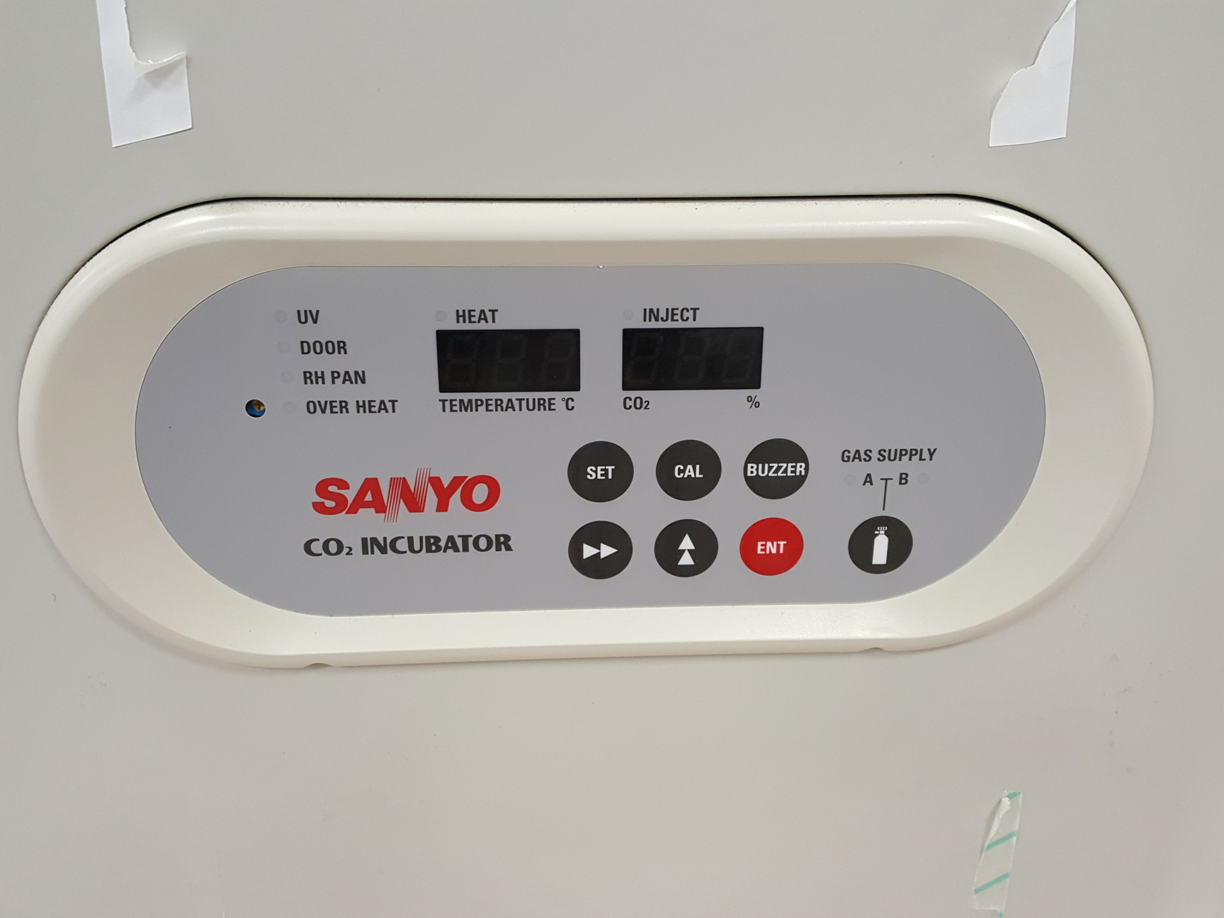 Image of Sanyo MCO-18AIC(UV) CO2 Laboratory Incubator Lab