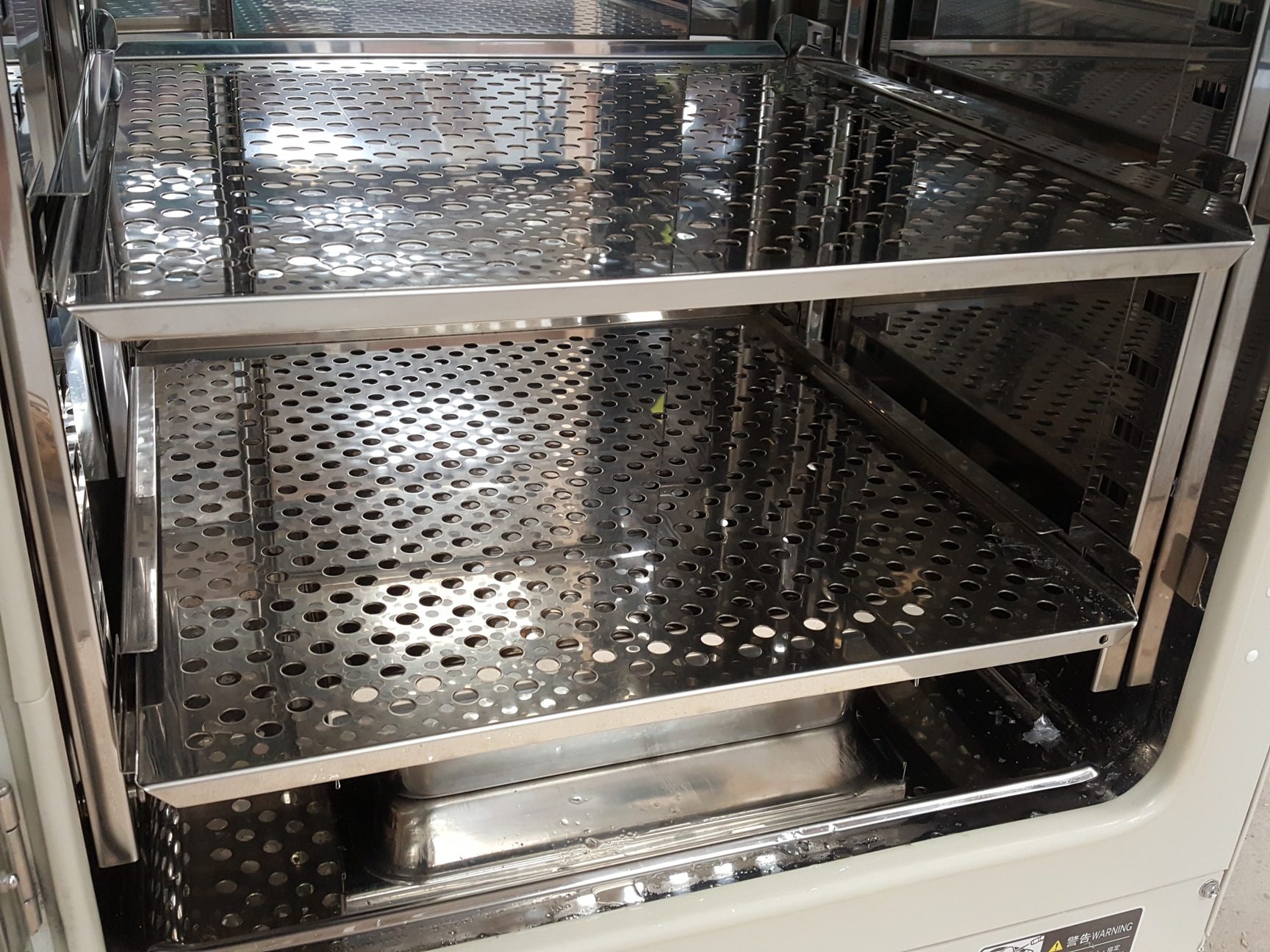 Image of Sanyo MCO-18AIC(UV) CO2 Laboratory Incubator Lab