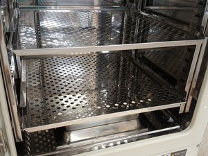Thumbnail image of Sanyo MCO-18AIC(UV) CO2 Laboratory Incubator Lab