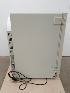 Thumbnail image of Sanyo MCO-18AIC (UV) CO2 Laboratory Incubator Lab