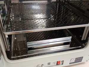Thumbnail image of Sanyo MCO-18AIC (UV) CO2 Laboratory Incubator Lab