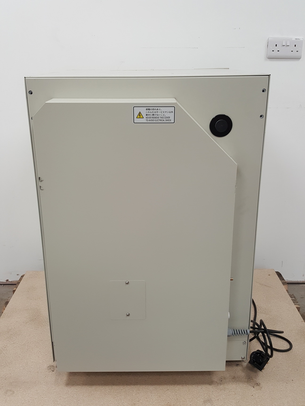 Image of Sanyo MCO-18AIC (UV) CO2 Laboratory Incubator Lab