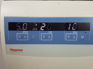 Thumbnail image of Thermo Scientific Heraeus Fresco 17 Benchtop Refrigerated Centrifuge Lab