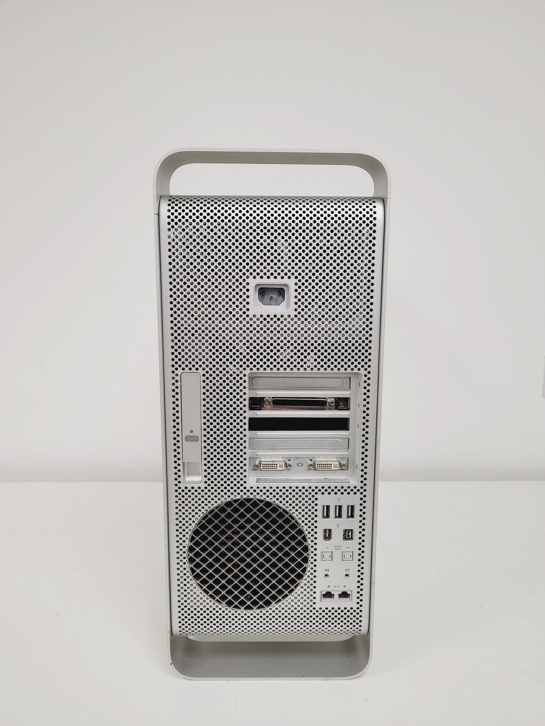 Image of BD FACSCalibur System Flow Cytometer Cell Sorter System Lab