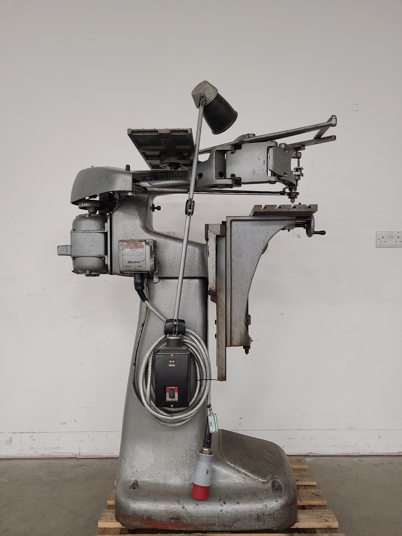 Image of Taylor-Hobson Model D Engraving Machine - Pantograph 