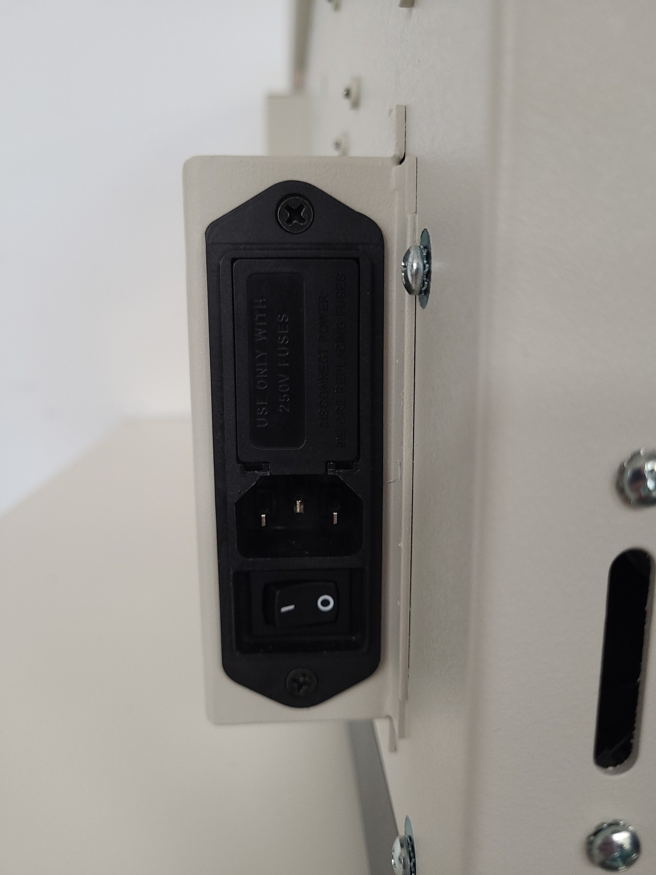 Image of Beckman Coulter Biomek 4000 High Precision Liquid Handling System Lab