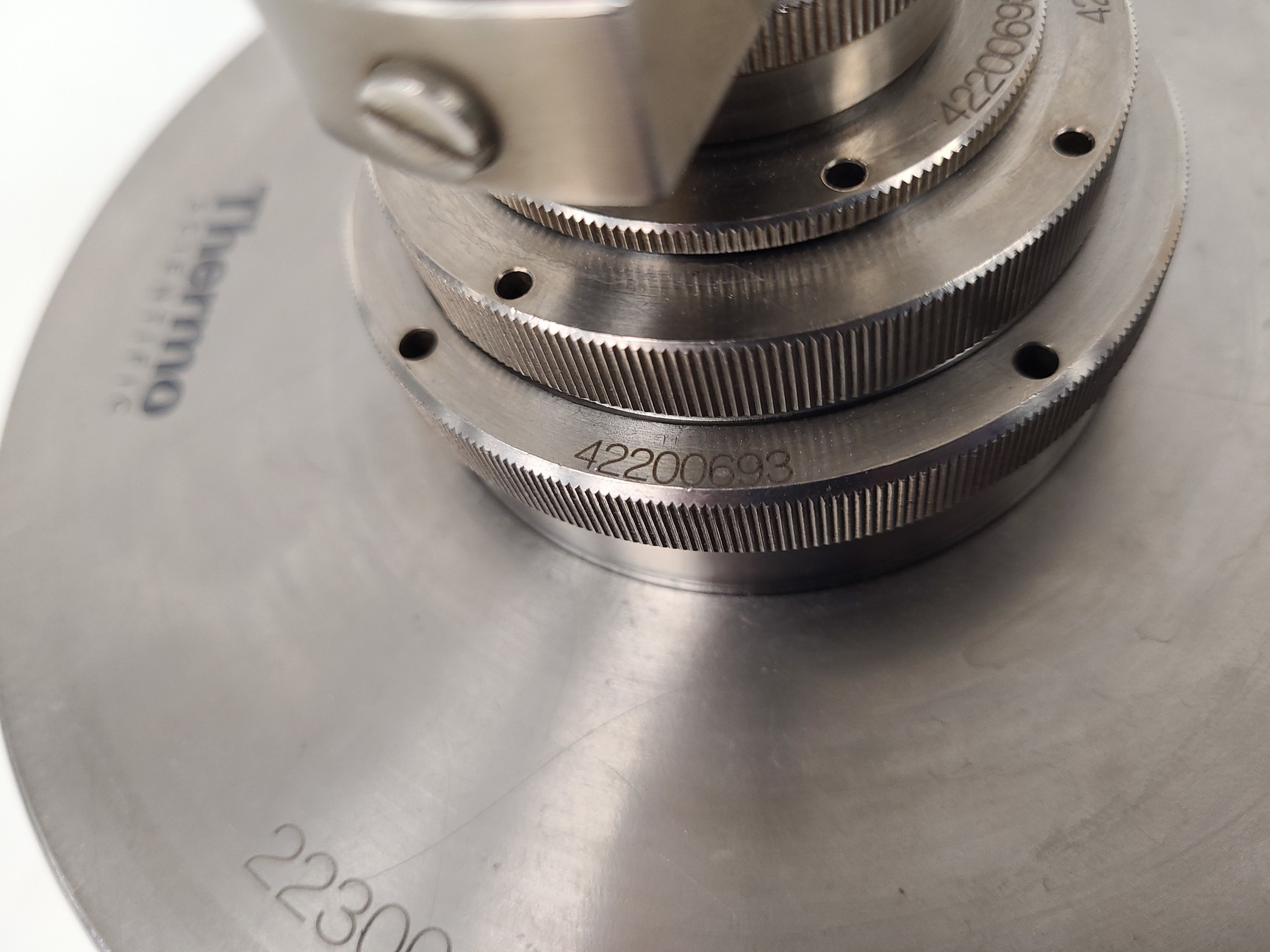 Image of Thermo Scientific Sorvall Contifuge Stratos Centrifuge with 17000rpm Rotor Lab