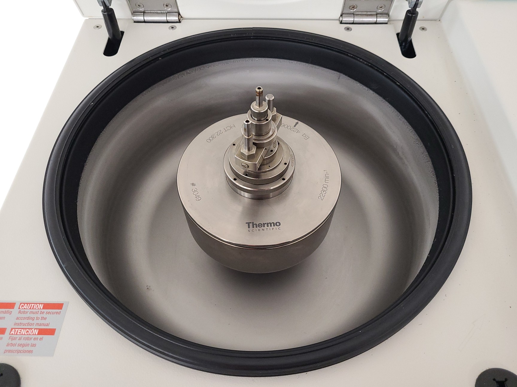 Image of Thermo Scientific Sorvall Contifuge Stratos Centrifuge with 17000rpm Rotor Lab
