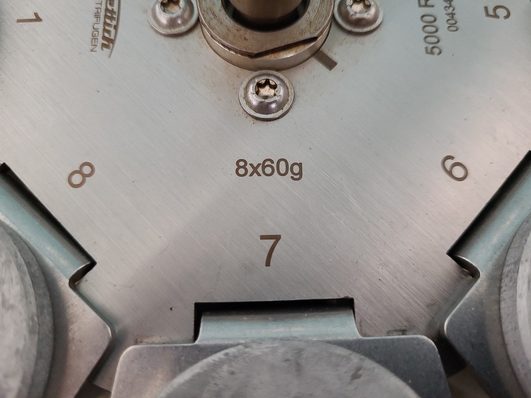 Image of Hettich Zentrifugen Rotofix 32 Benchtop Laboratory Centrifuge with 5000rpm Rotor