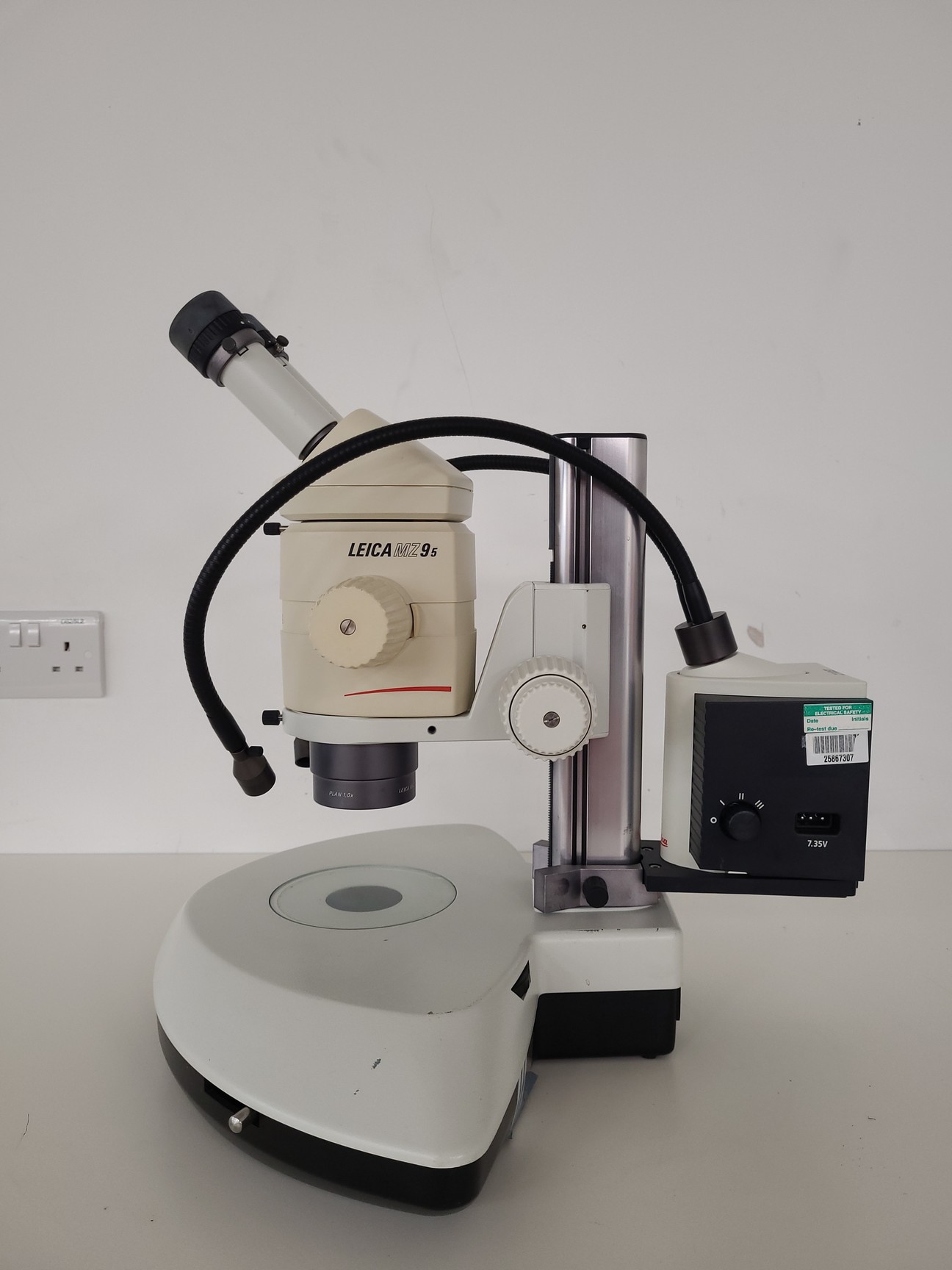 Image of Leica MZ95 High-Performance Stereomicroscope Stereo Zoom Lab