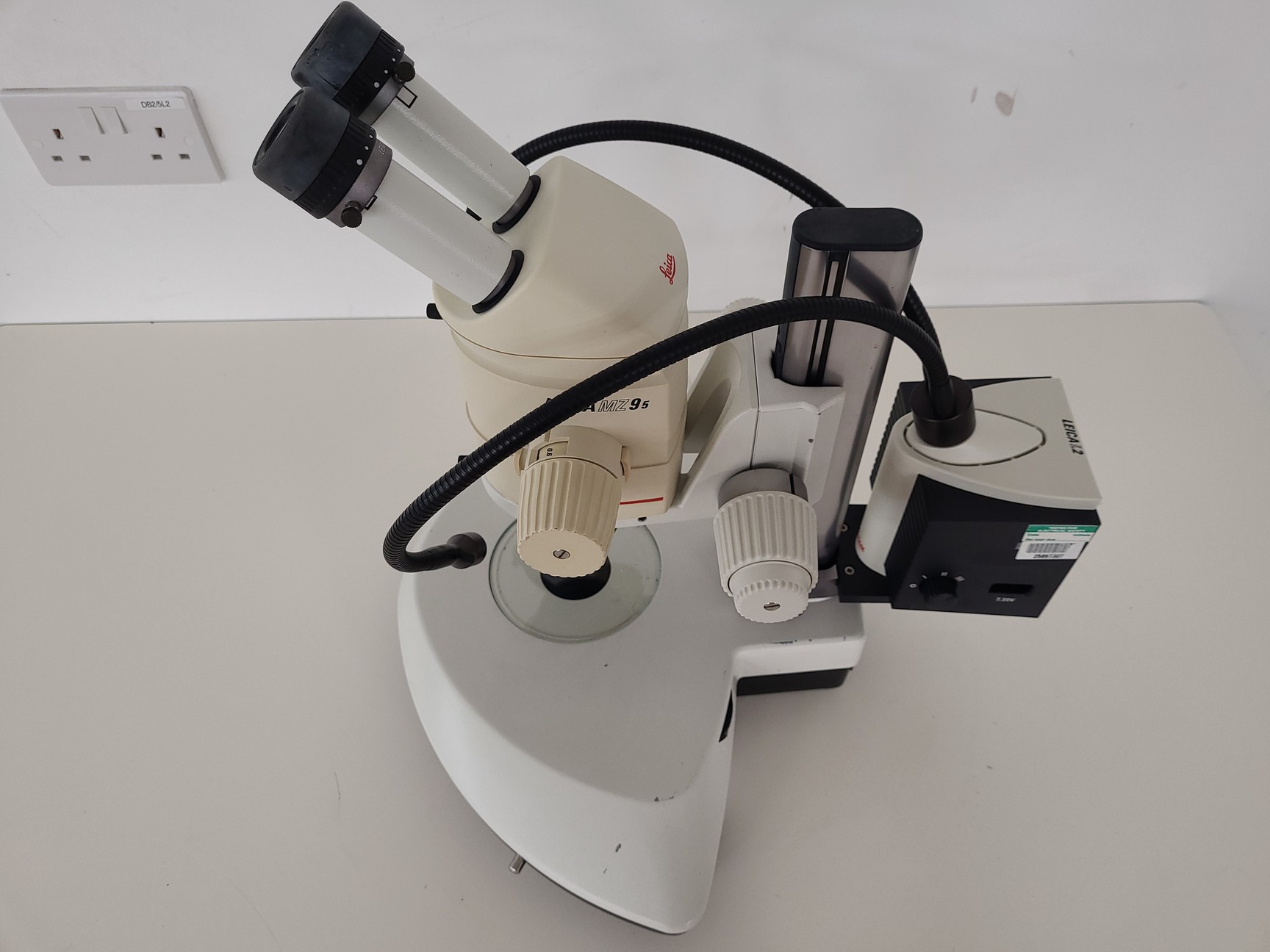 Image of Leica MZ95 High-Performance Stereomicroscope Stereo Zoom Lab