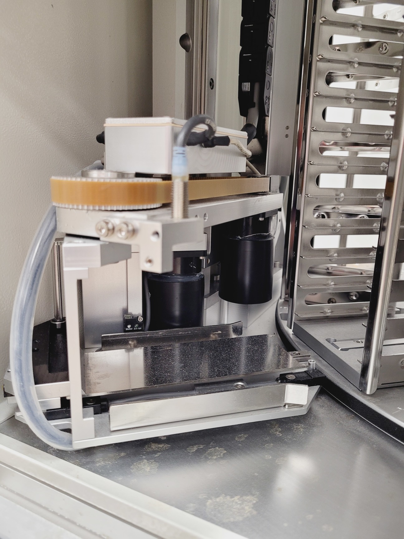 Image of Beckman Coulter Biomek FXP Liquid Handling Robot + Cytomat Microplate Hotel Lab