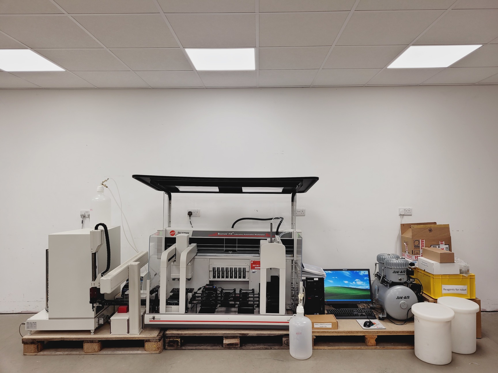 Image of Beckman Coulter Biomek FXP Liquid Handling Robot + Cytomat Microplate Hotel Lab