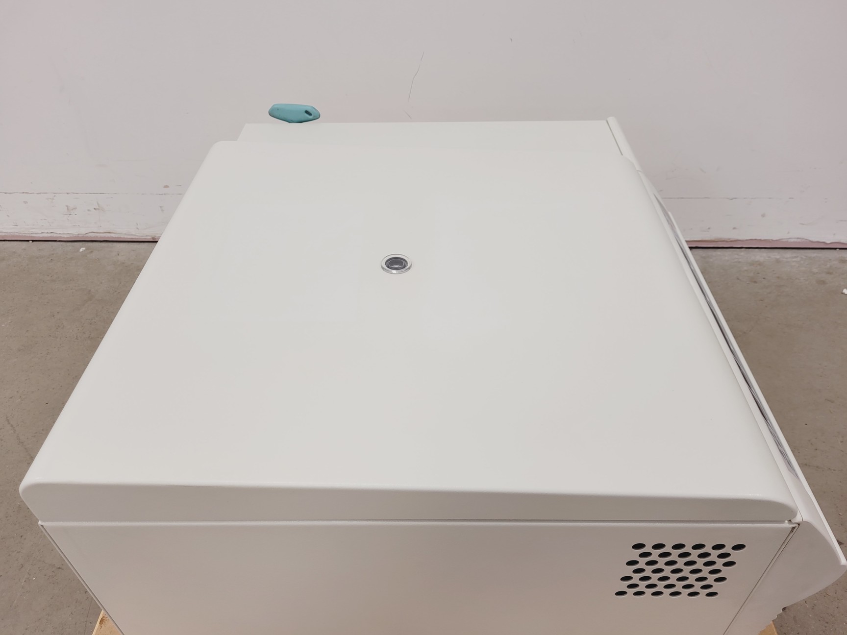 Image of Heraeus Multifuge 3S-R Centrifuge