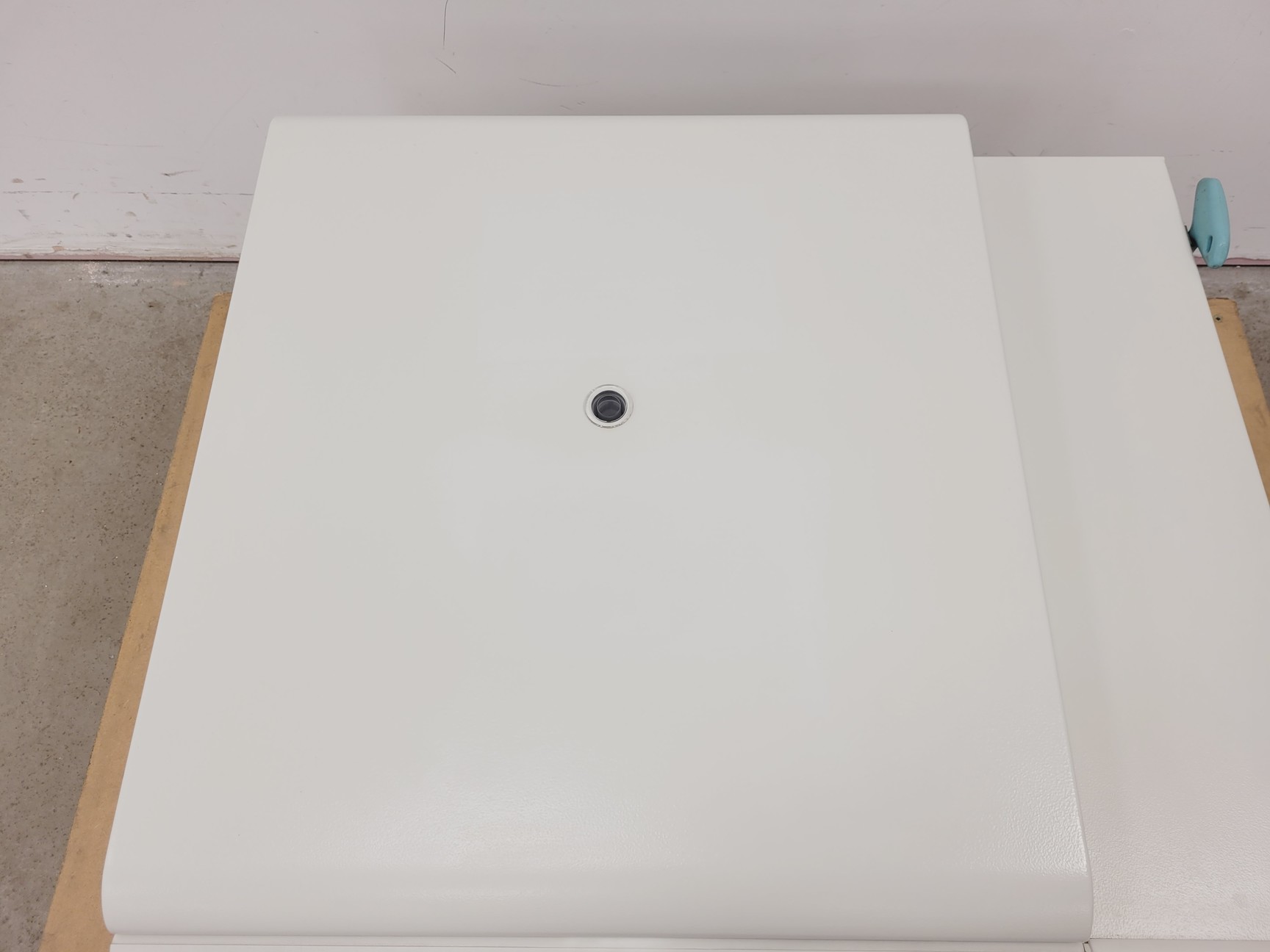 Image of Heraeus Multifuge 3S-R Centrifuge