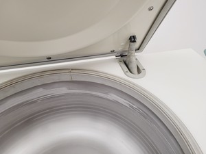 Thumbnail image of Heraeus Multifuge 3S-R Centrifuge