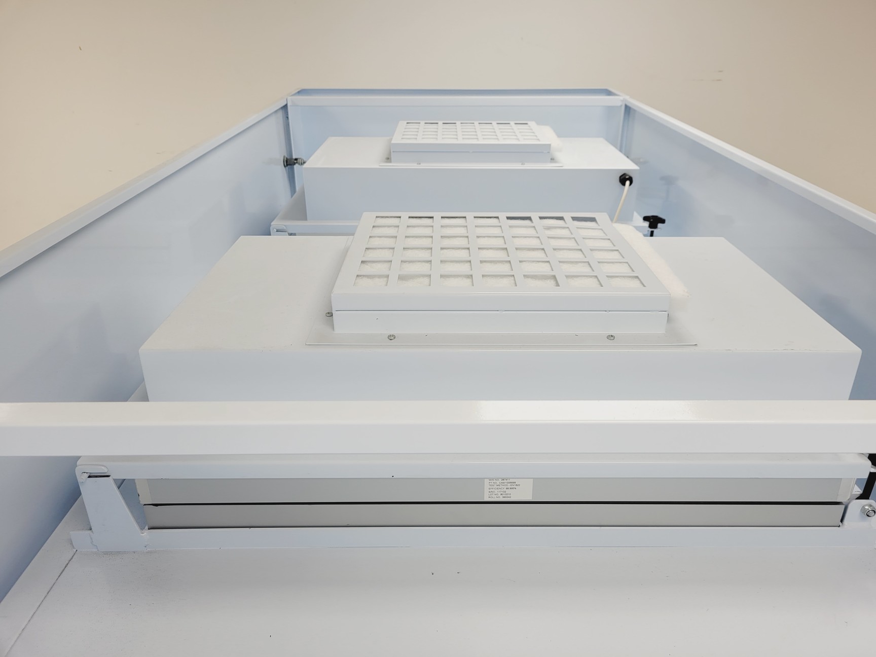 Image of Beckman Coulter Biomek NXp Automated Liquid Handling Robot Bigneat Clean Air Lab