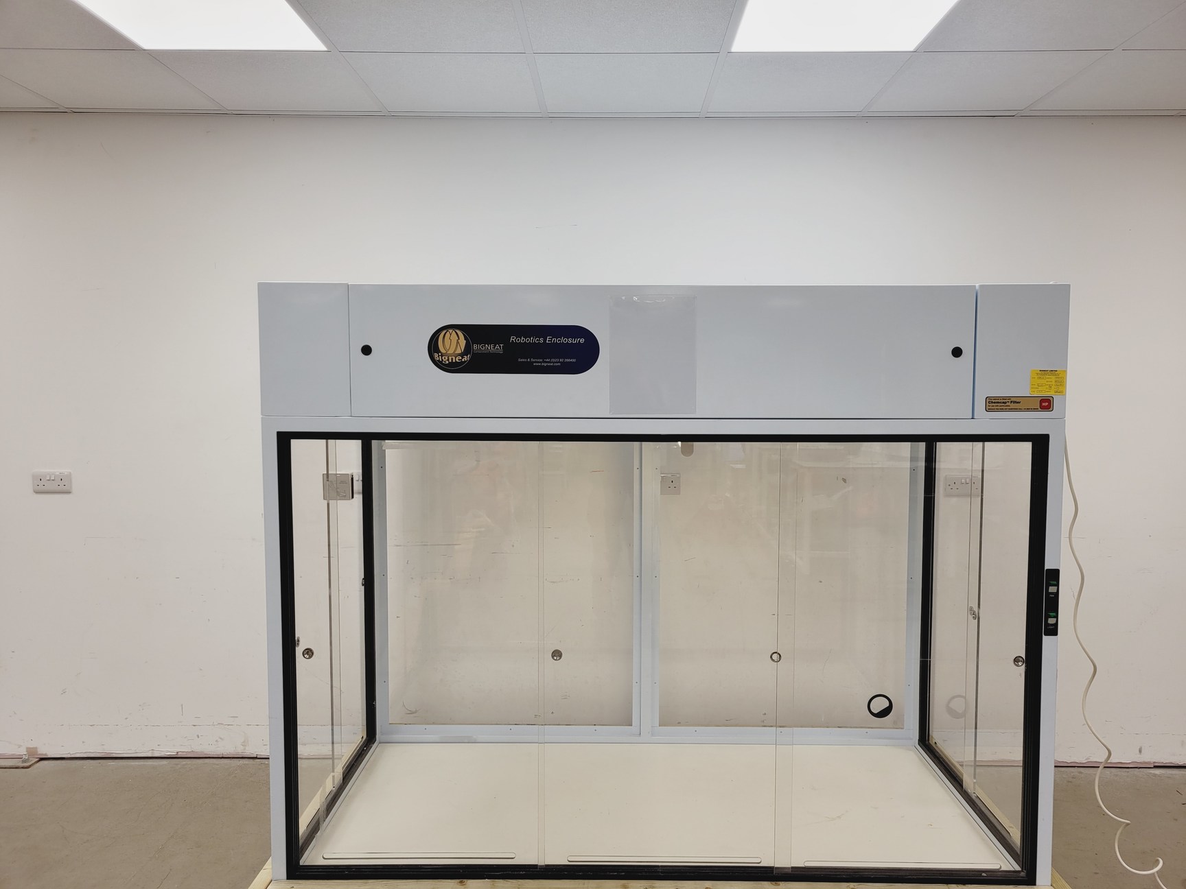 Image of Beckman Coulter Biomek NXp Automated Liquid Handling Robot Bigneat Clean Air Lab