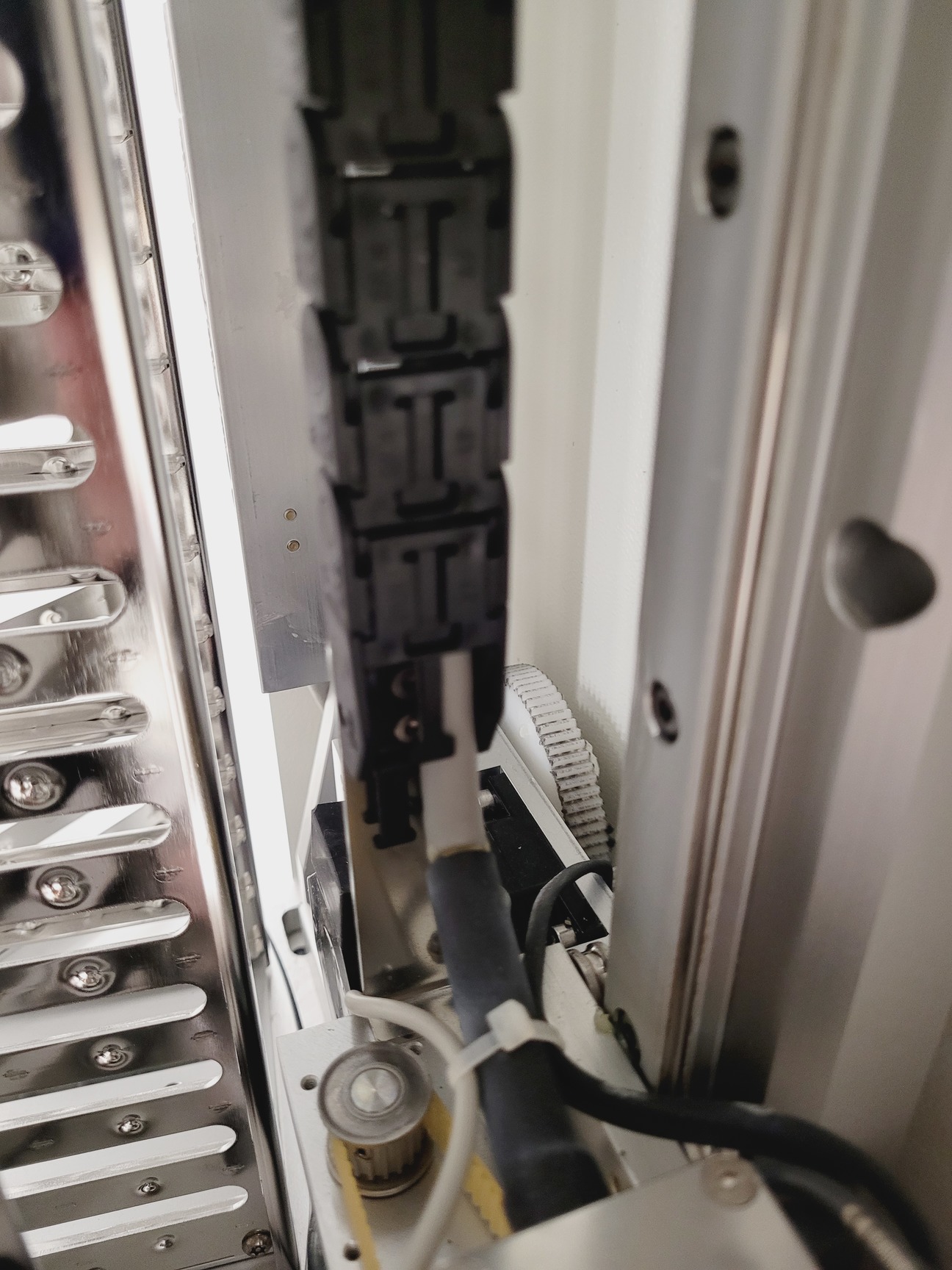 Image of Beckman Coulter Biomek NXp Automated Liquid Handling Robot Bigneat Clean Air Lab