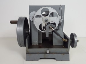 Thumbnail image of Leitz Wetzlar Rotary Microtome Type 1212 Lab