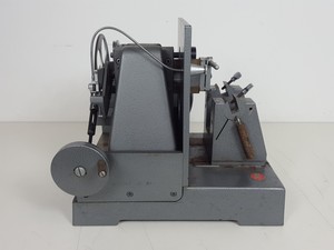 Thumbnail image of Leitz Wetzlar Rotary Microtome Type 1212 Lab