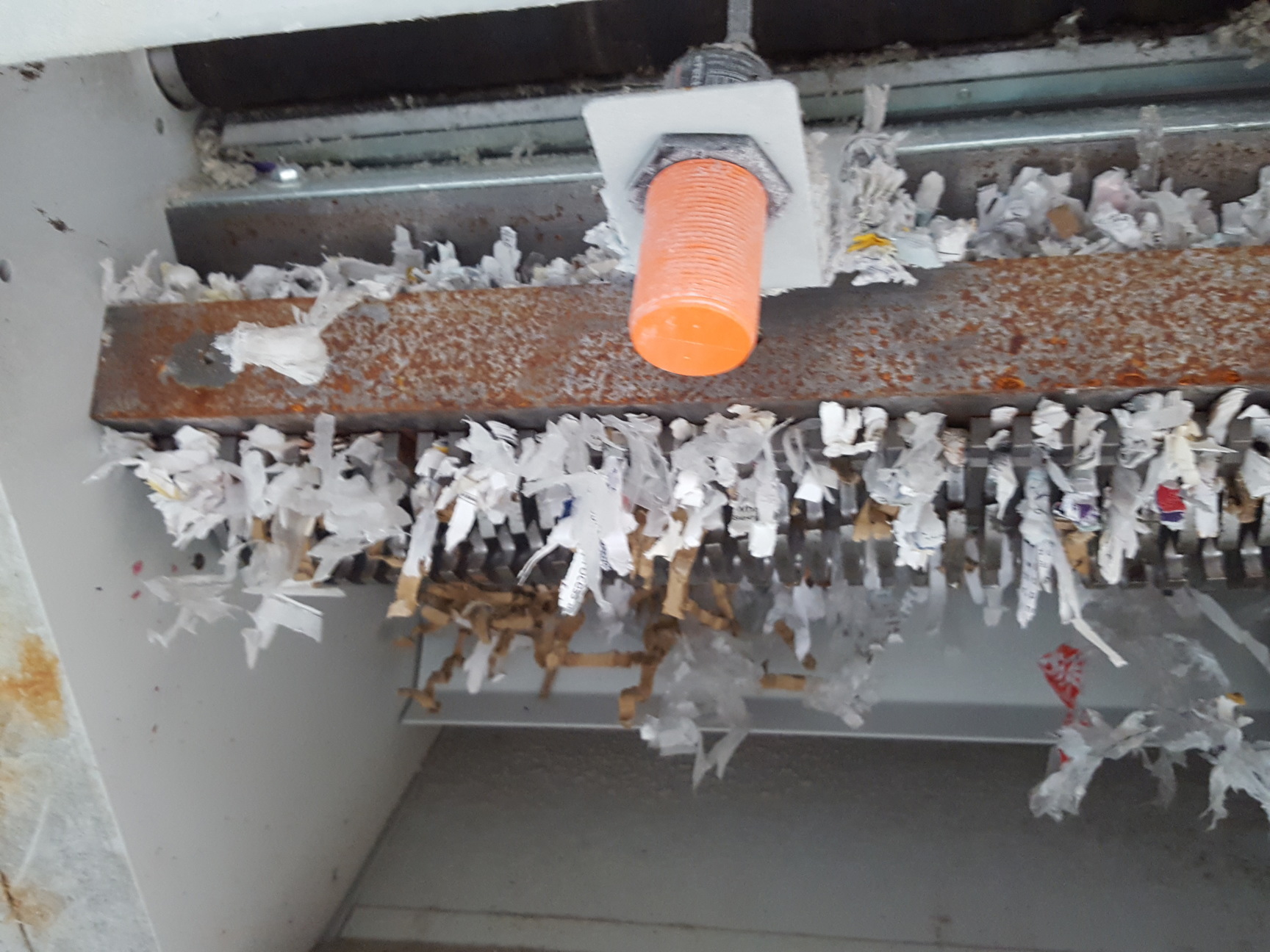 Image of Martin Yale Heavy Duty Industrial Shredder Model 14.95
