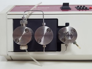 Thumbnail image of Severn Analytical Gynkotek High Pressure HPLC Pump Model 300 CS