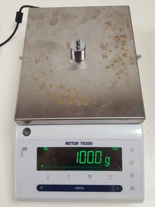 Thumbnail image of Mettler Toledo NewClassic MF Laboratory Analytical Balance Weighing Scales Lab