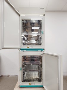 Thumbnail image of Heraeus HeraCell & HeraCell 150 CO2 Laboratory Incubator Stack Lab