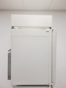 Thumbnail image of Heraeus HeraCell & HeraCell 150 CO2 Laboratory Incubator Stack Lab