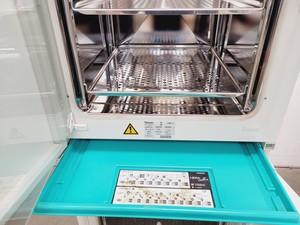 Thumbnail image of Heraeus HeraCell & HeraCell 150 CO2 Laboratory Incubator Stack Lab