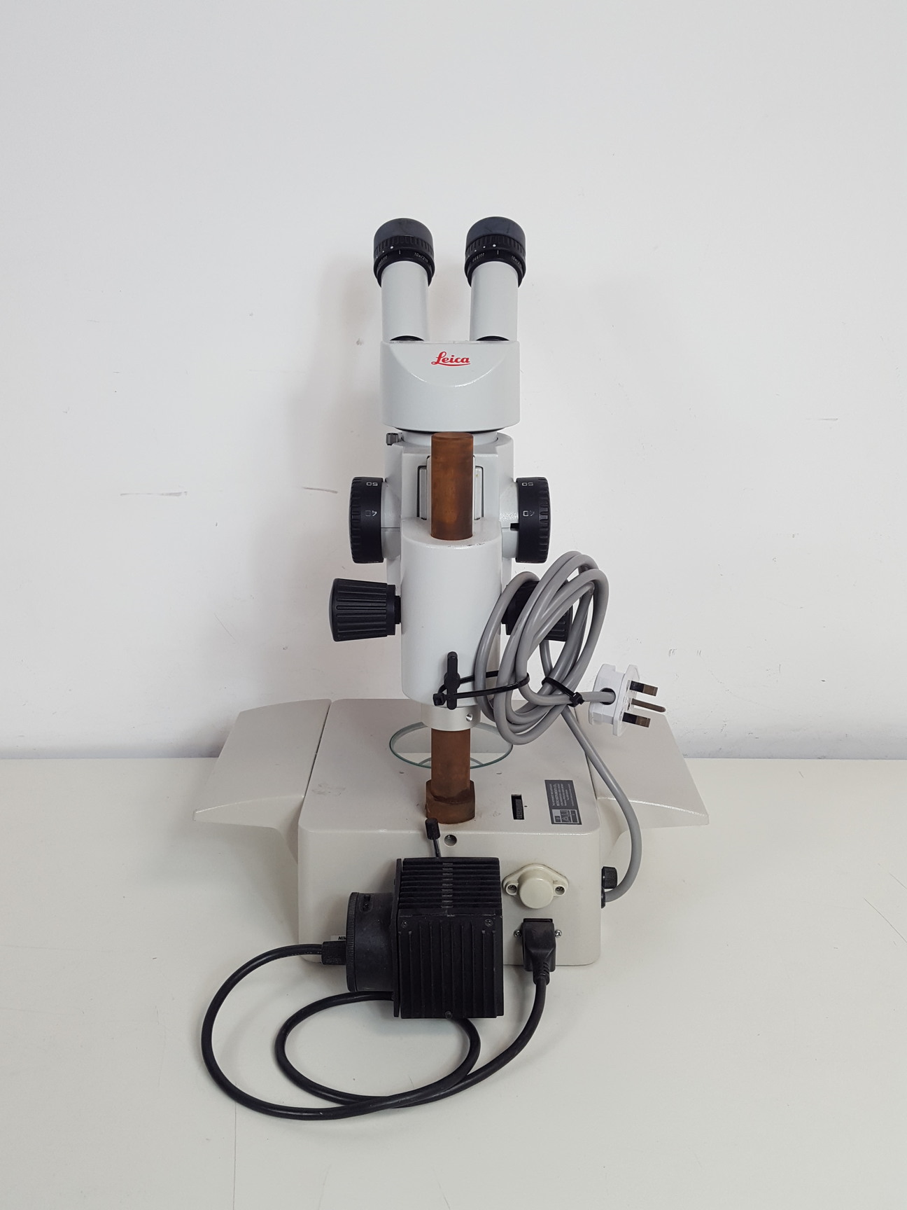 Image of Leica Wild M8 Stereo Zoom Microscope Lab