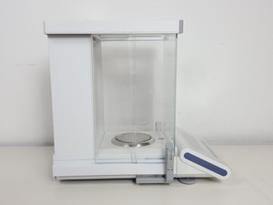 Thumbnail image of Mettler Toledo MS204 Newclassic Analytical Balance Lab Scales 4dp (0.1mg) 