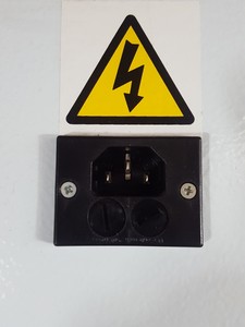 Thumbnail image of Bigneat Containment Technology Model BC1004/1 Chemcap Safety Cabinet  Lab