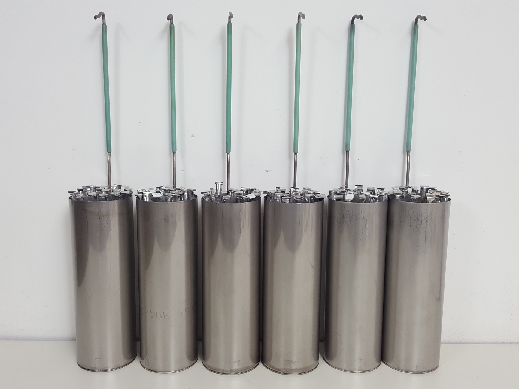 Image of Taylor-Wharton Jencons Model 35-VHC Liquid Nitrogen Dewar Lab