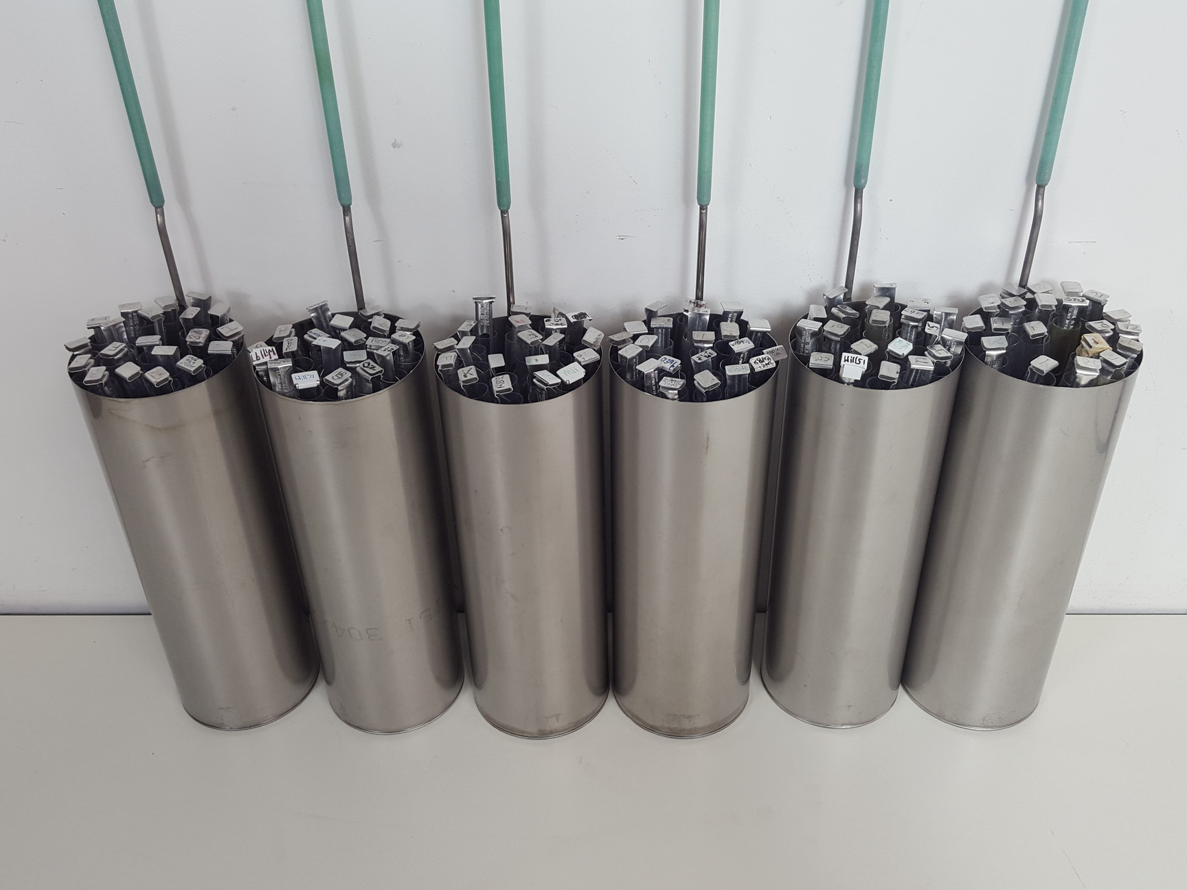 Image of Taylor-Wharton Jencons Model 35-VHC Liquid Nitrogen Dewar Lab