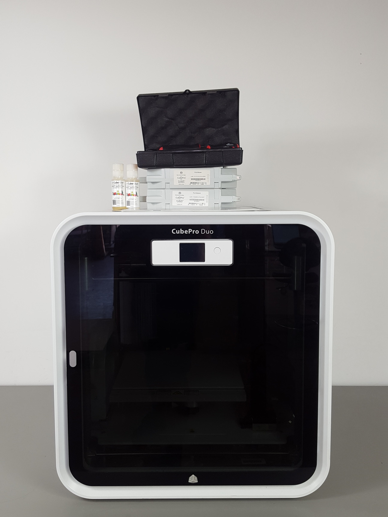 Image of 3D Systems CubePro Duo 3D Printer Printing + Accessories