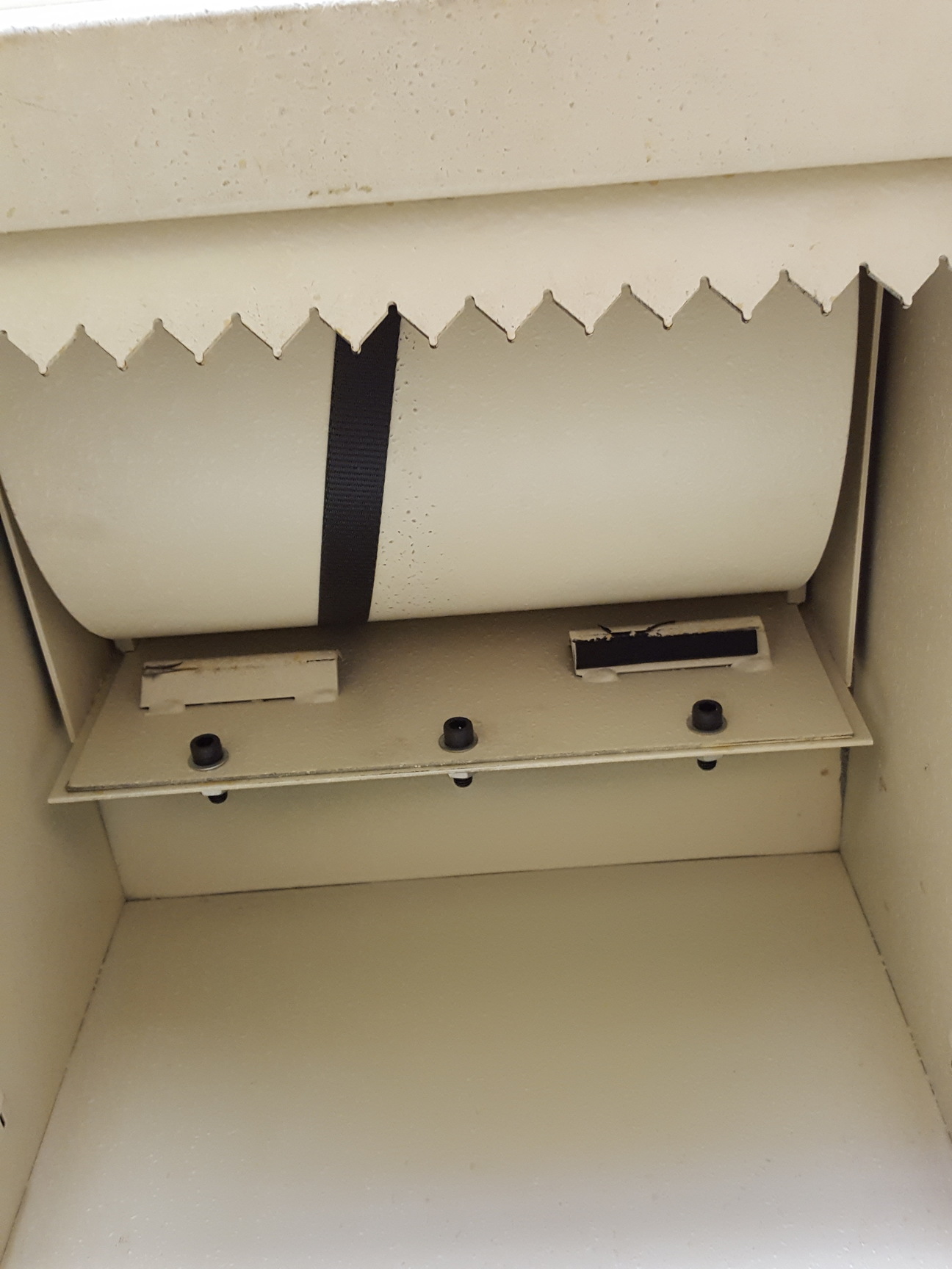 Image of SMP Comm 1 Community 1 Twin Door Cash Safe with Postbox - Code & Keys Included 