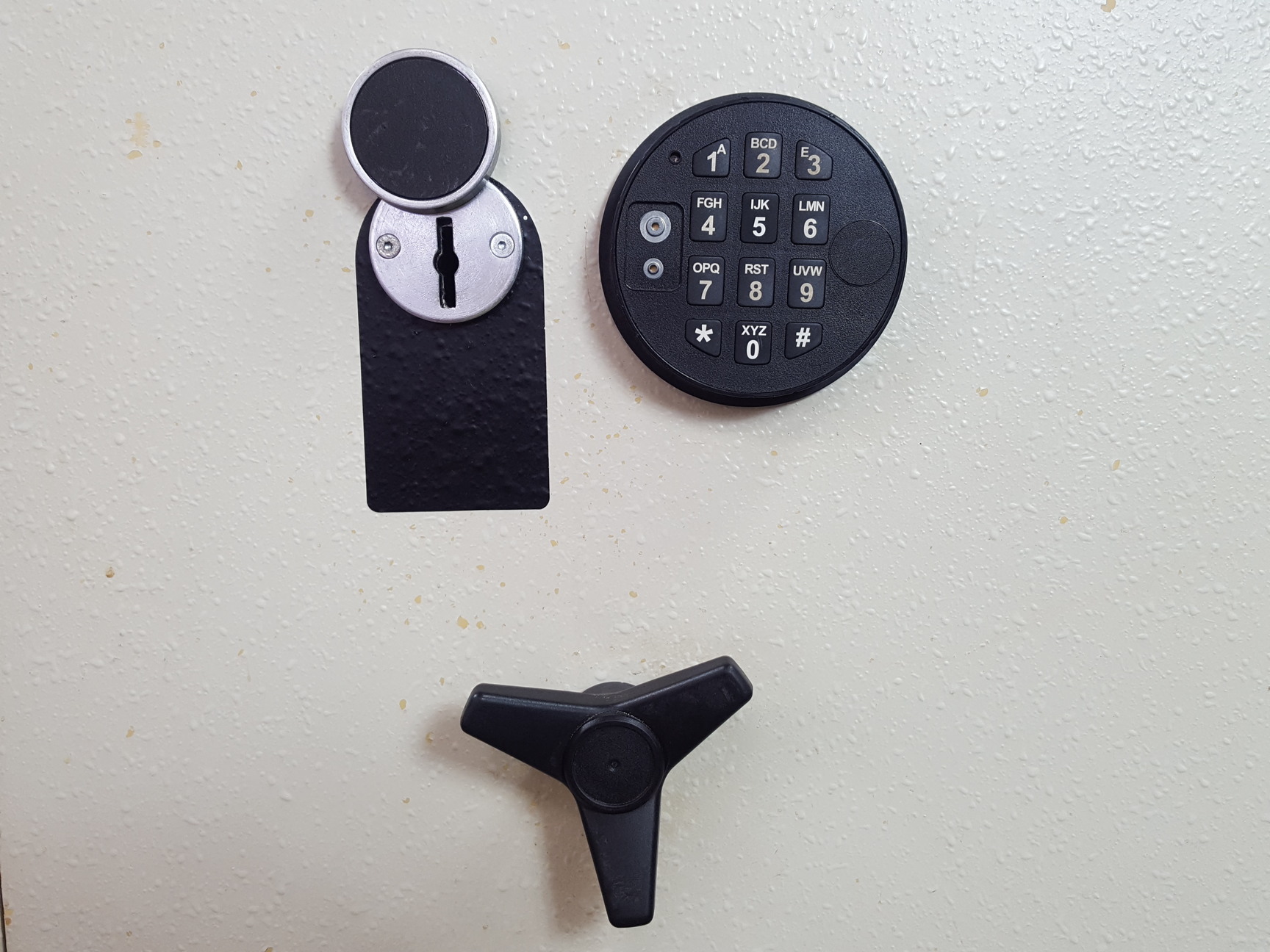 Image of SMP Comm 1 Community 1 Twin Door Cash Safe with Postbox - Code & Keys Included 