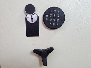 Thumbnail image of SMP Comm 1 Community 1 Twin Door Cash Safe with Postbox - Code & Keys Included 