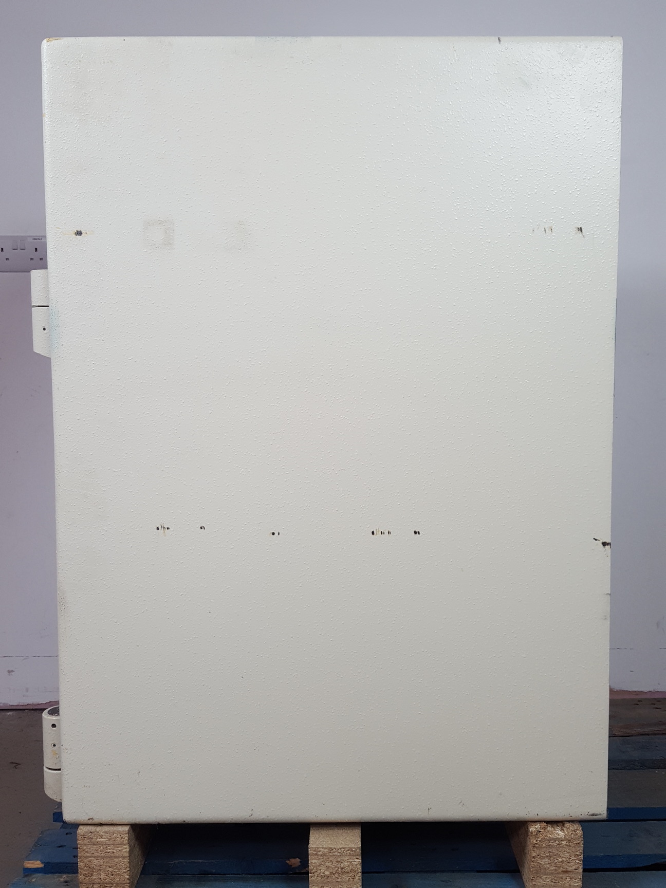 Image of SMP Comm 1 Community 1 Twin Door Cash Safe with Postbox - Code & Keys Included 