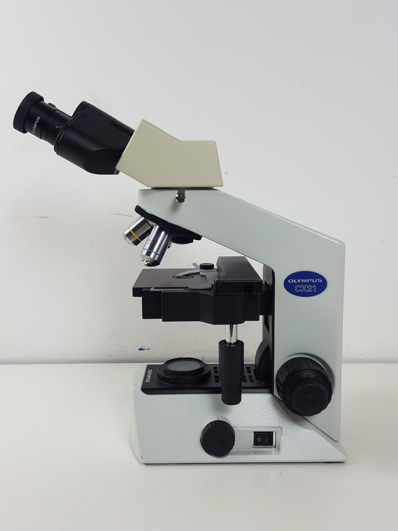 Image of Olympus CX21 FS2 Education Compound Microscope with 3 x Objectives Lab