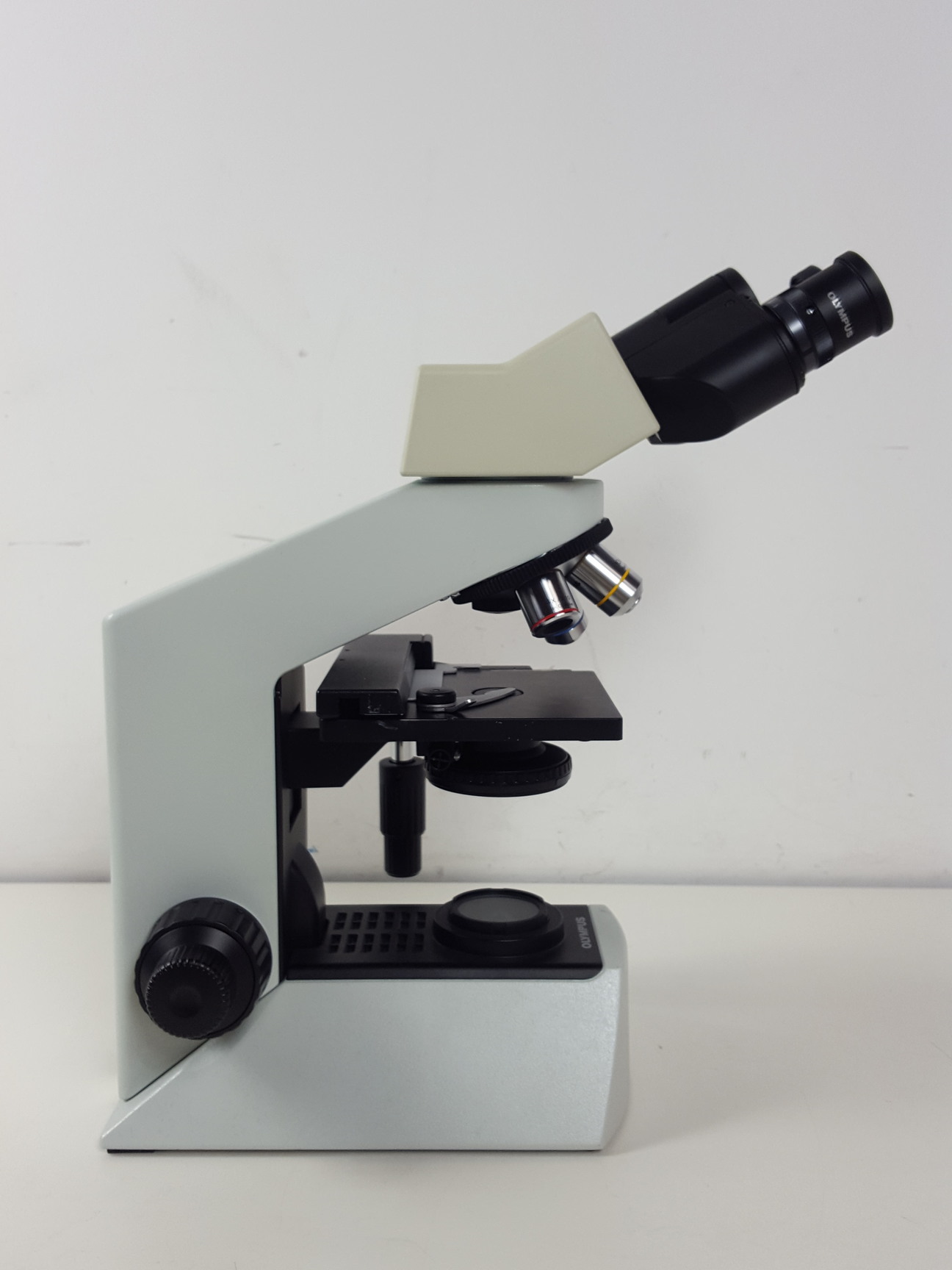 Image of Olympus CX21 FS2 Education Compound Microscope with 3 x Objectives Lab