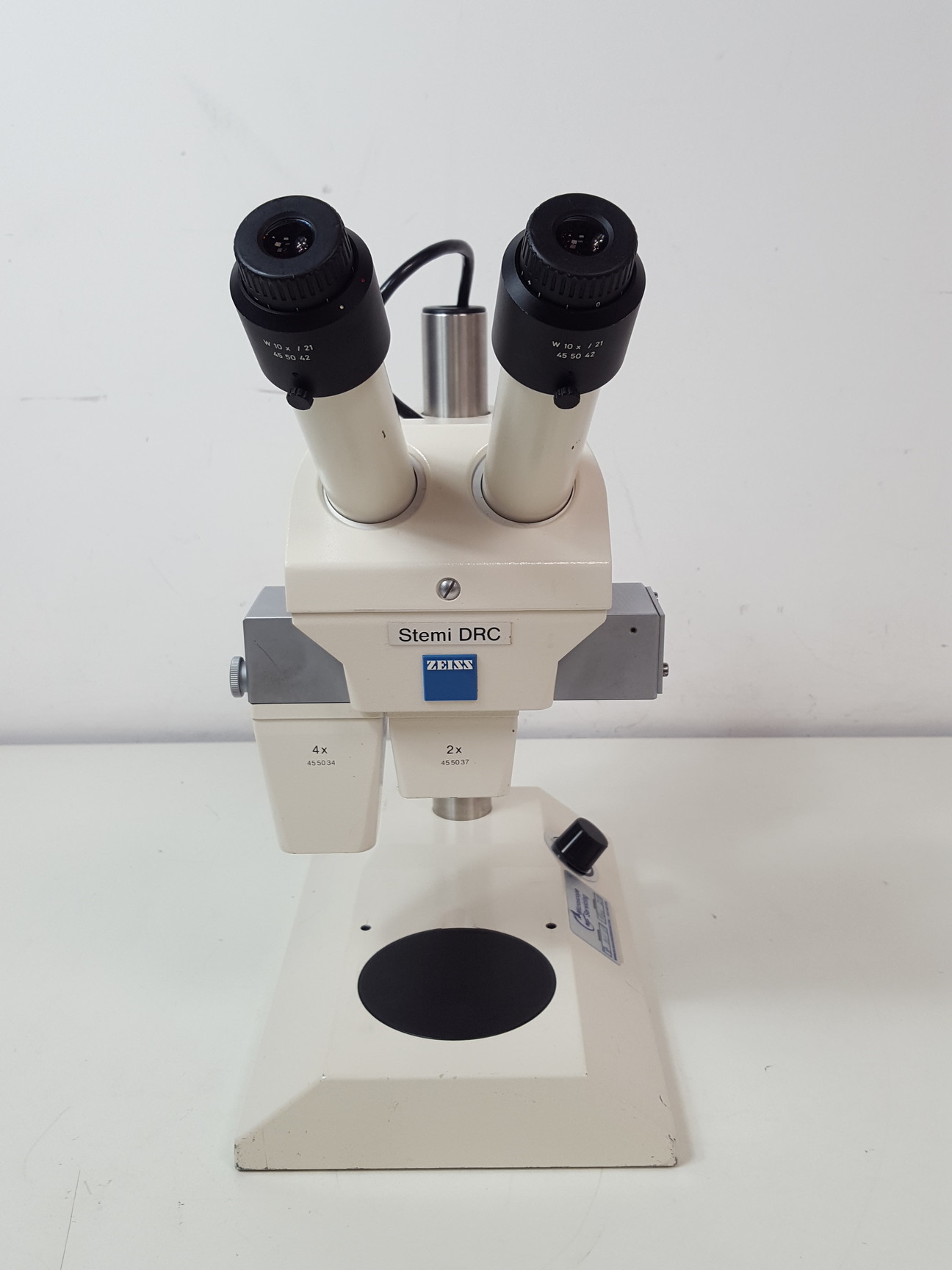 Image of Zeiss Stemi DRC Stereo Zoom Laboratory Microscope - 2X 4X Lab