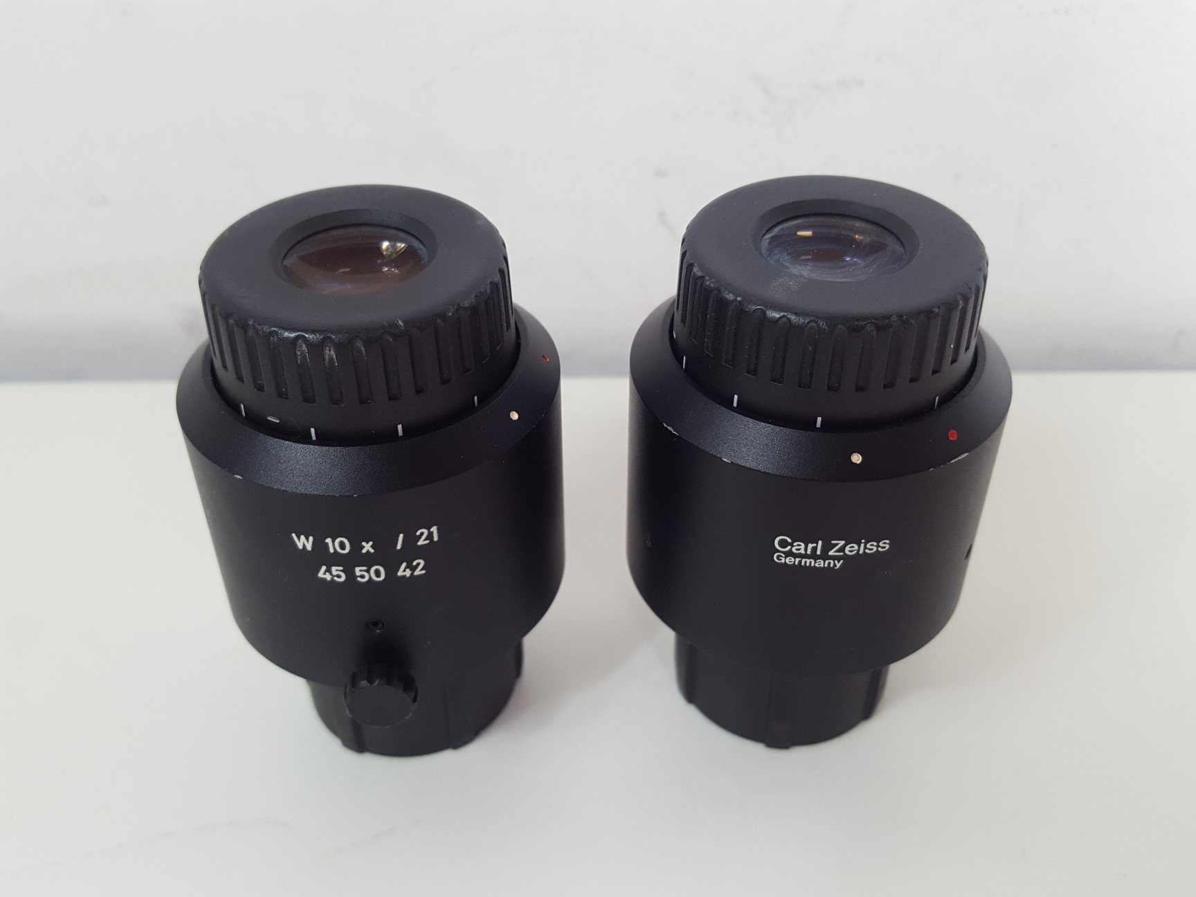 Image of Zeiss Stemi DRC Stereo Zoom Laboratory Microscope - 2X 4X Lab