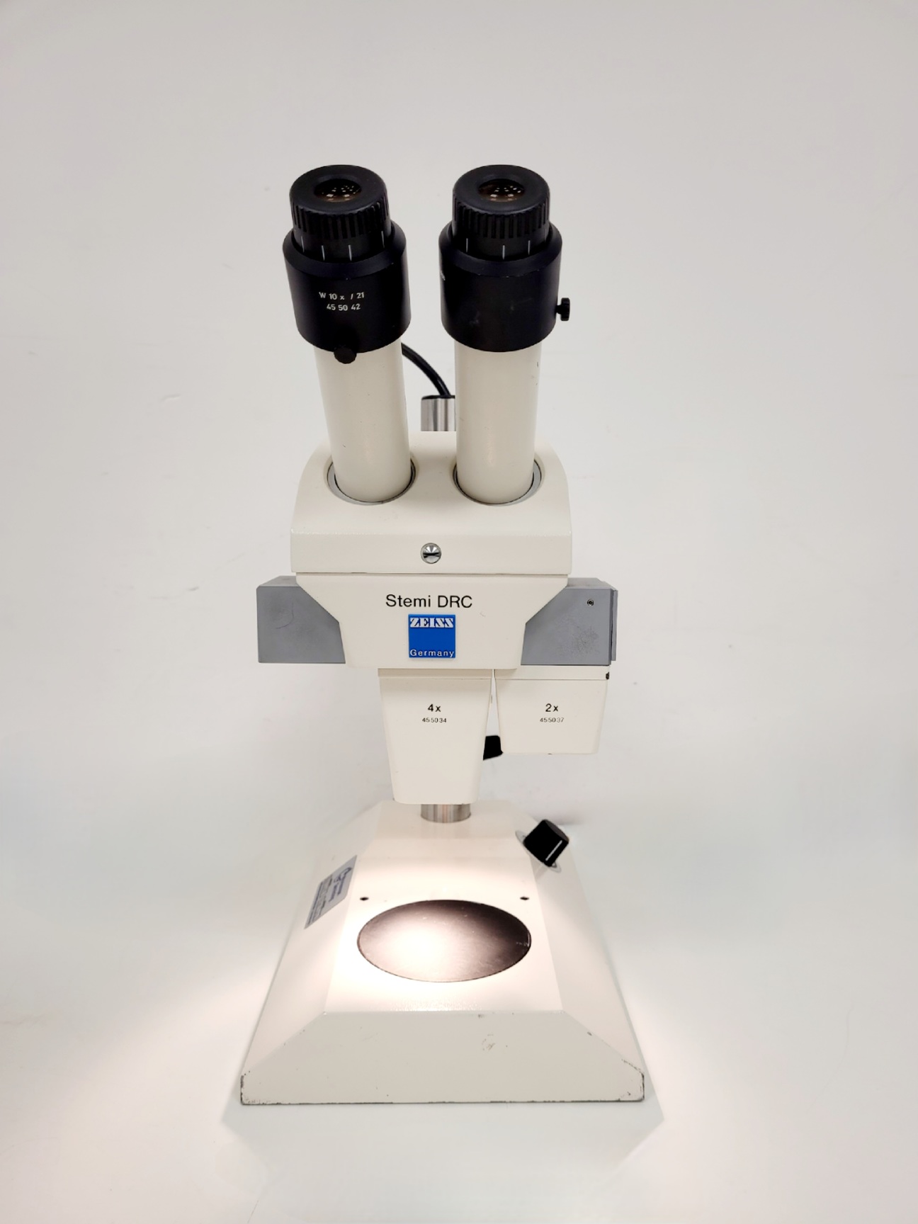 Image of Zeiss Stemi DRC Stereo Zoom Laboratory Microscope - Fixed Objectives 4X 2X Lab