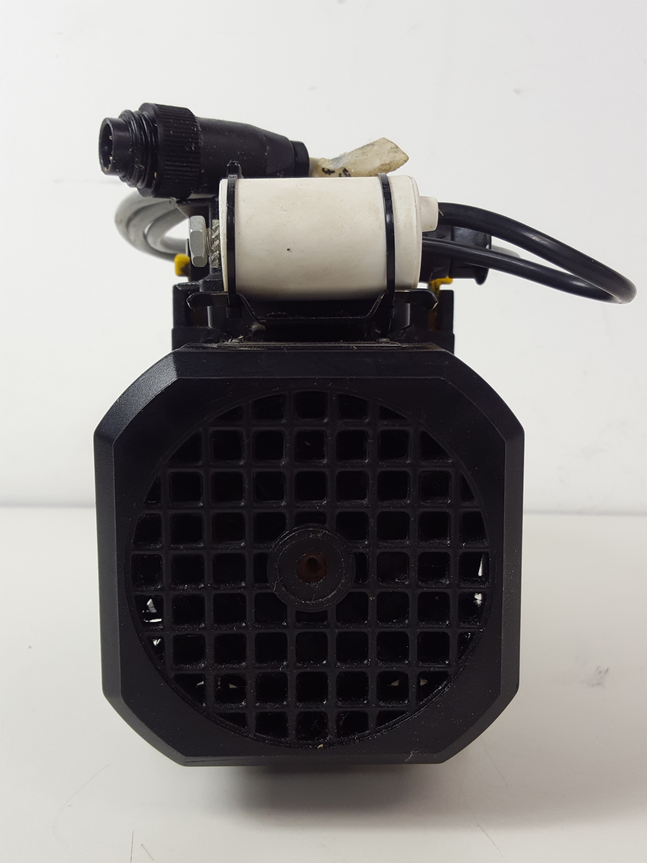 Image of Pffeifer Balzers Duo 2.5 A High Vacuum Pump Mod No. PK D41 702 Lab