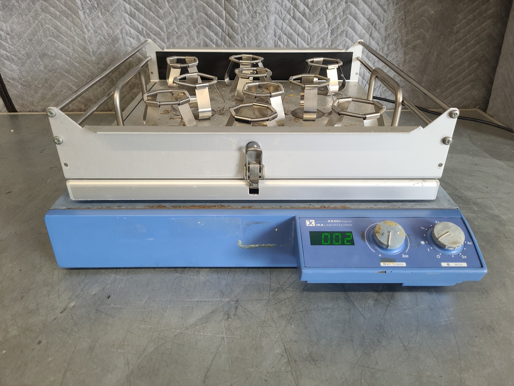 IKA KS 501 D Benchtop Laboratory Shaker KS501D Lab
