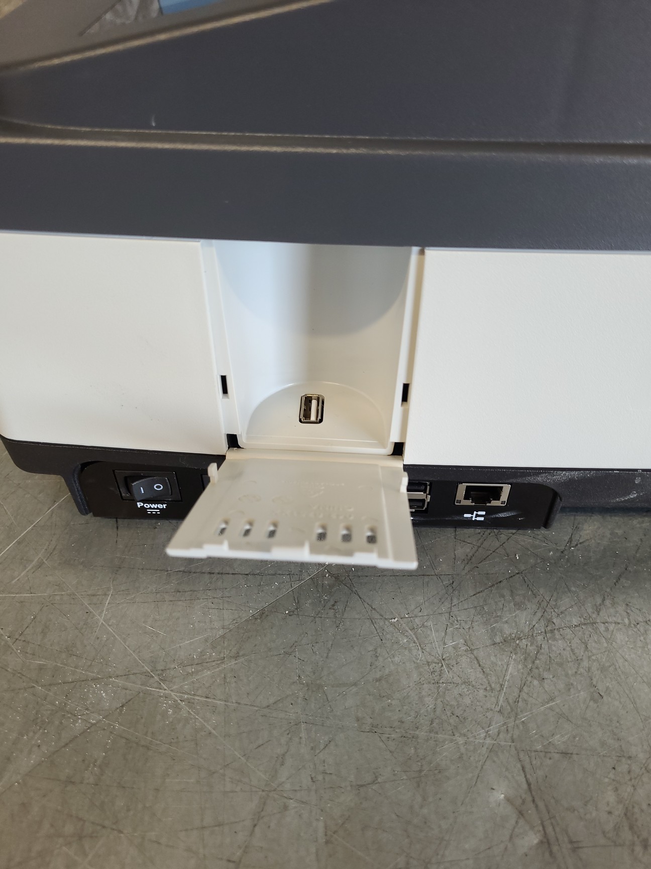 Image of Thermo Fisher Genesys 50 UV-VIS Spectrophotometer Lab Spares/Repairs